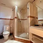 Apartman Elviria: 3 Dorm, Playa Andando Y Piscina *