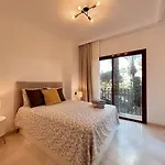 Elviria: 3 Dorm, Playa Andando Y Piscina Apartman